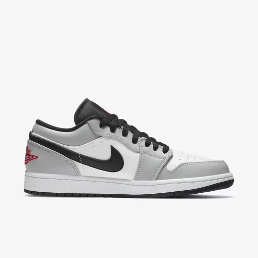 Jordan 1 Low Light Smoke Grey553558 030 2jordanskor.se